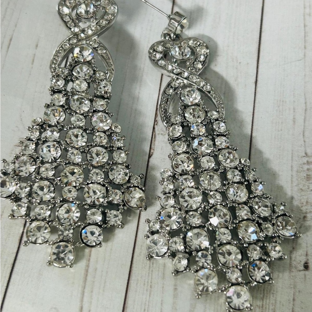 3 pair the earrings